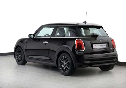 MINI ONE, 2022