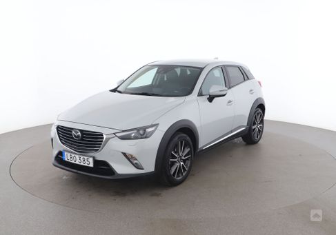 Mazda CX-3, 2015