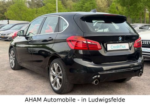 BMW 225, 2018