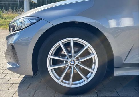 BMW 320, 2023