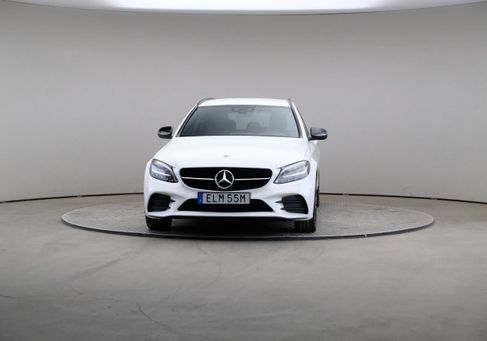 Mercedes-Benz C 300, 2021