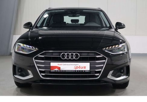 Audi A4, 2023 2