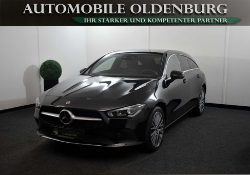 Mercedes-Benz CLA 250, 2022