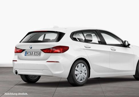 BMW 116, 2022