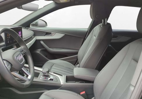 Audi A4, 2021