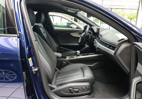 Audi A4, 2023