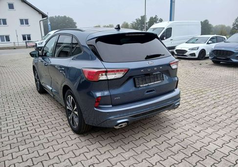 Ford Kuga, 2021