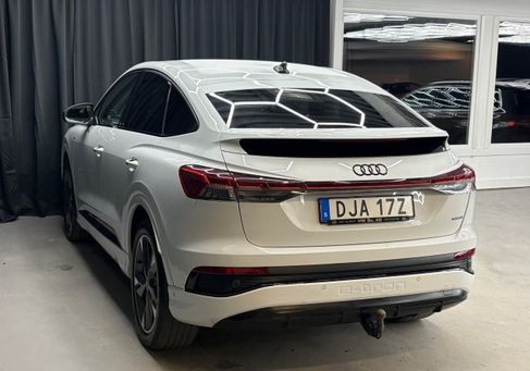 Audi Q4, 2023