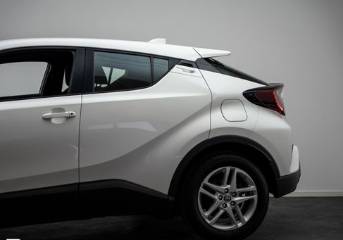 Toyota C-HR, 2021