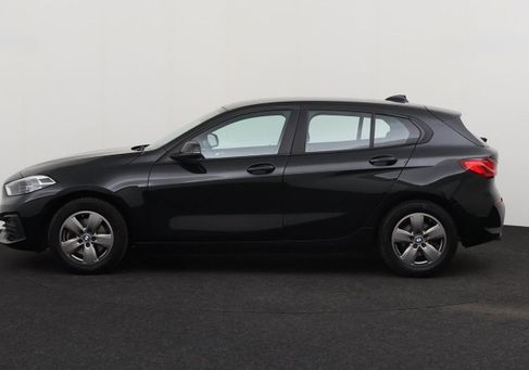 BMW 1 Serija, 2021
