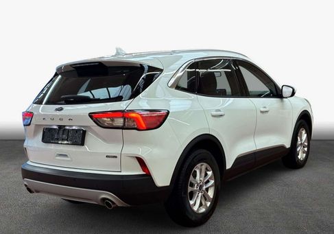 Ford Kuga, 2022