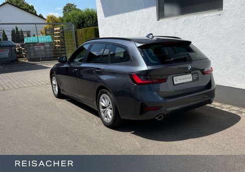 BMW 318, 2022