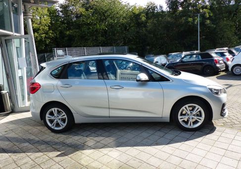 BMW 218, 2018 2