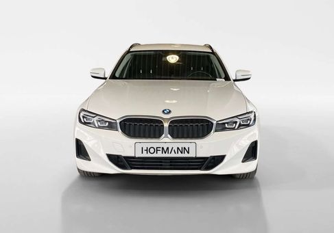 BMW 320, 2022