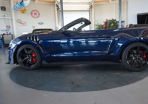 Ford Mustang, 2020 3