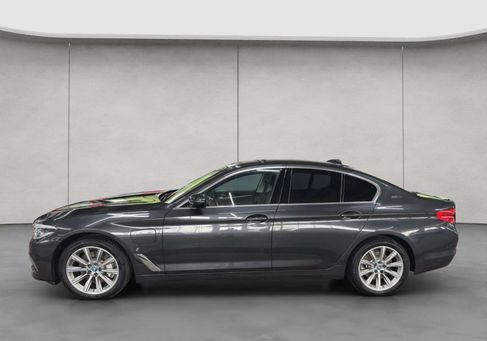BMW 530, 2019