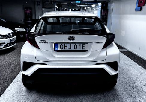 Toyota C-HR, 2023