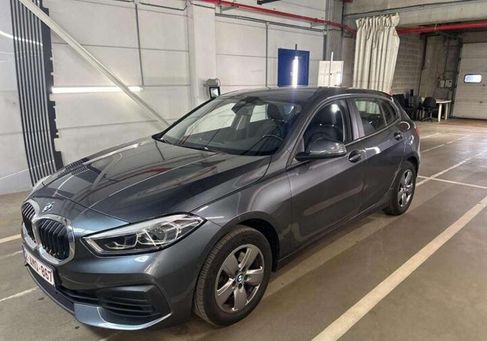 BMW 1 Serija, 2021 2