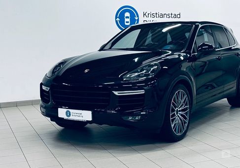 Porsche Cayenne, 2015