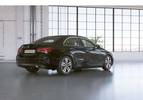 Mercedes-Benz A 250, 2022
