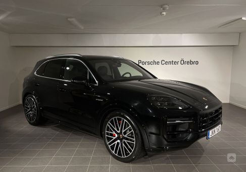 Porsche Cayenne, 2025