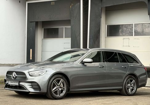 Mercedes-Benz E 300, 2022