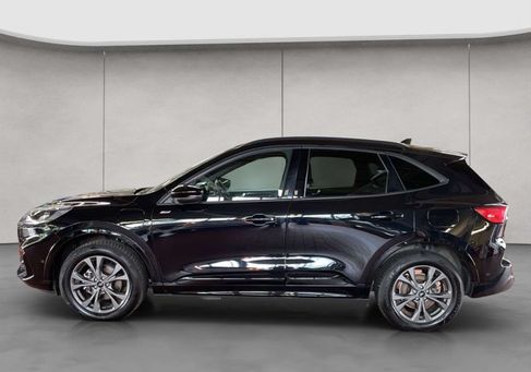 Ford Kuga, 2022