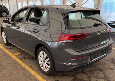 Volkswagen Golf, 2023 3