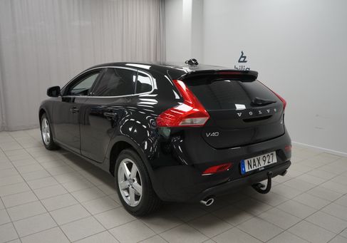 Volvo V40, 2016