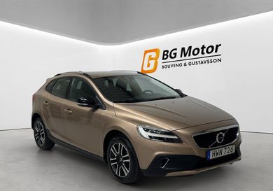 Volvo V40 Cross Country, 2017