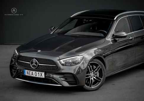 Mercedes-Benz E 300, 2021 3