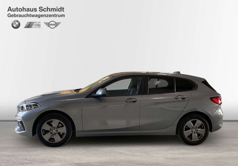 BMW 118, 2023