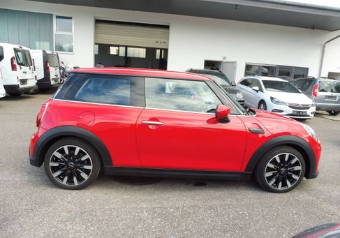 MINI ONE, 2022