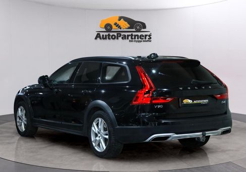 Volvo V90 Cross Country, 2018