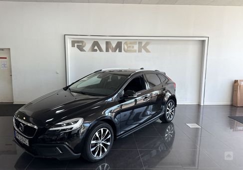 Volvo V40 Cross Country, 2019