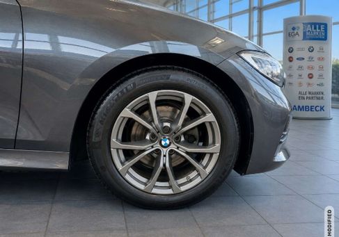 BMW 320, 2021