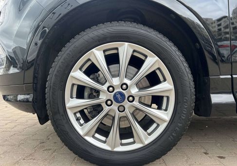 Ford Kuga, 2019