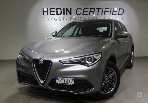 Alfa Romeo Stelvio, 2017