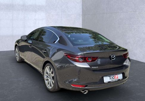 Mazda 3, 2020