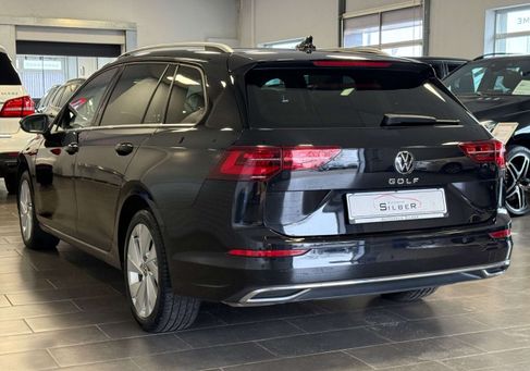 Volkswagen Golf, 2022 3