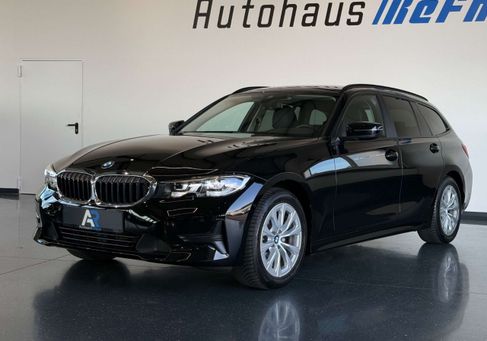BMW 318, 2022