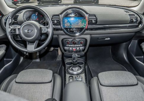 MINI Cooper D Clubman, 2023 3