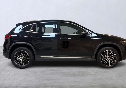 Mercedes-Benz GLA 250, 2024 3