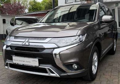 Mitsubishi Outlander, 2020