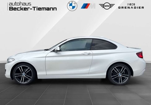 BMW 218, 2019 3