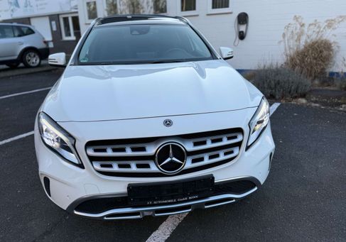 Mercedes-Benz GLA 180, 2019