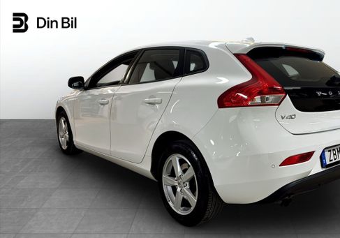 Volvo V40, 2018