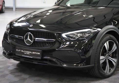 Mercedes-Benz C 220, 2022 3