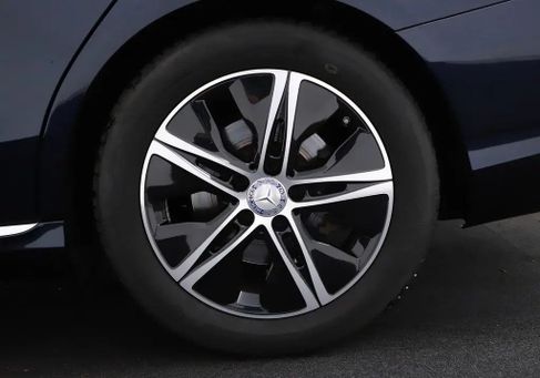 Mercedes-Benz C 400, 2016