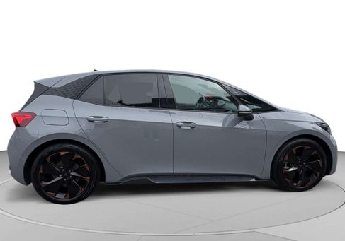 Cupra Born, 2024